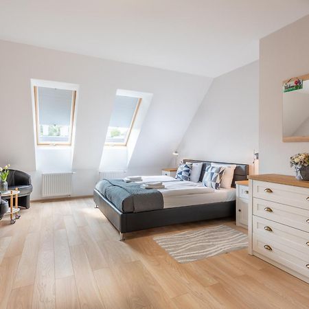 Ambria Apartments Ulanska 斯维诺乌伊希切 外观 照片